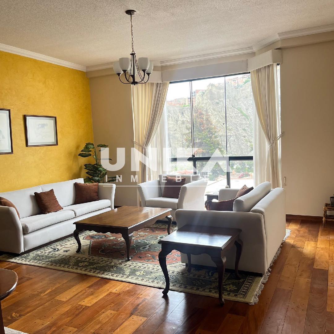 Departamento en Alquiler☀️🏢 HERMOSO DEPARTAMENTO AMOBLADO o SIN MUEBLES EN ALQUILER EN CALACOTO. 3 dormitorios 3 baños 1 parqueos Foto 1