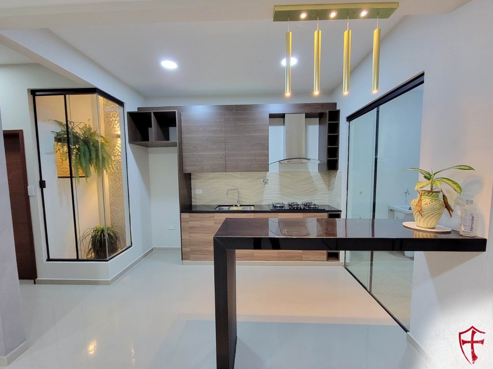 Casa en Entre 3er y 4to anillo Oeste en Santa Cruz de la Sierra 3 dormitorios 3 baños 2 parqueos Foto 16