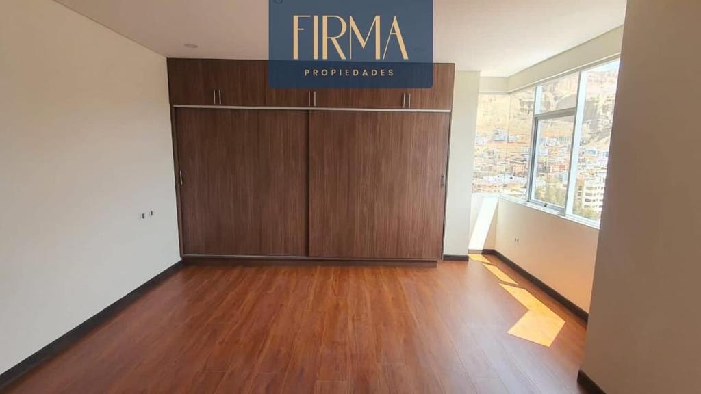 Departamento en AnticréticoLOS PINOS 27A 1 dormitorios 1 baños 1 parqueos Foto 2