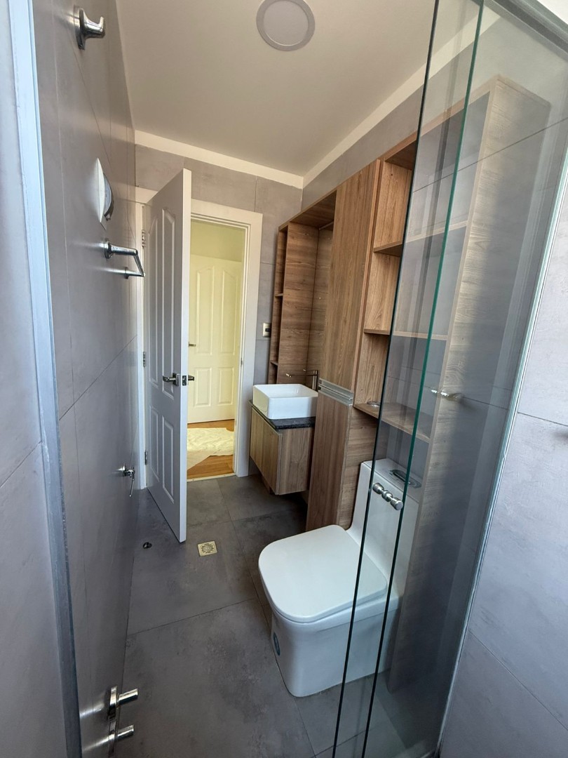 Departamento en VentaCalle Fernando Guachalla, entre 20 de octubre y 6 de agosto 3 dormitorios 2 baños 1 parqueos Foto 10