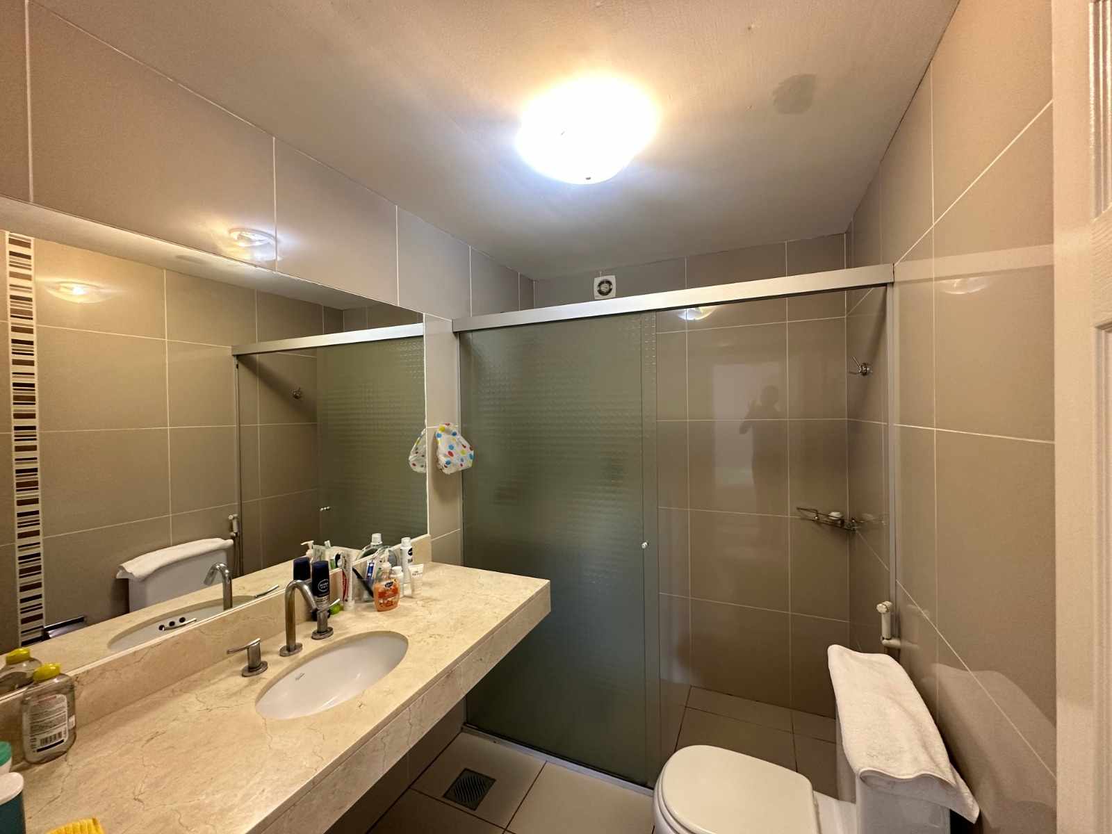 Departamento [CONDOMINIO VISTA VERDE| ZONA OESTE] ALQUILER SIN MUEBLES: DEPARTAMENTO 3 DORMITORIOS CON DEPENDENCIAS Foto 12