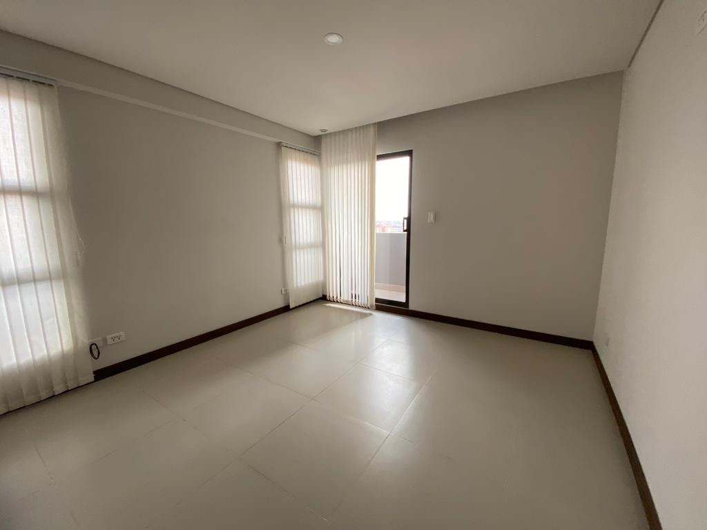 Departamento en Venta CONDOMINIO  FRAGATA TOWER DEPARTAMENTO EN VENTA 2 dormitorios 4 baños 1 parqueos Foto 7