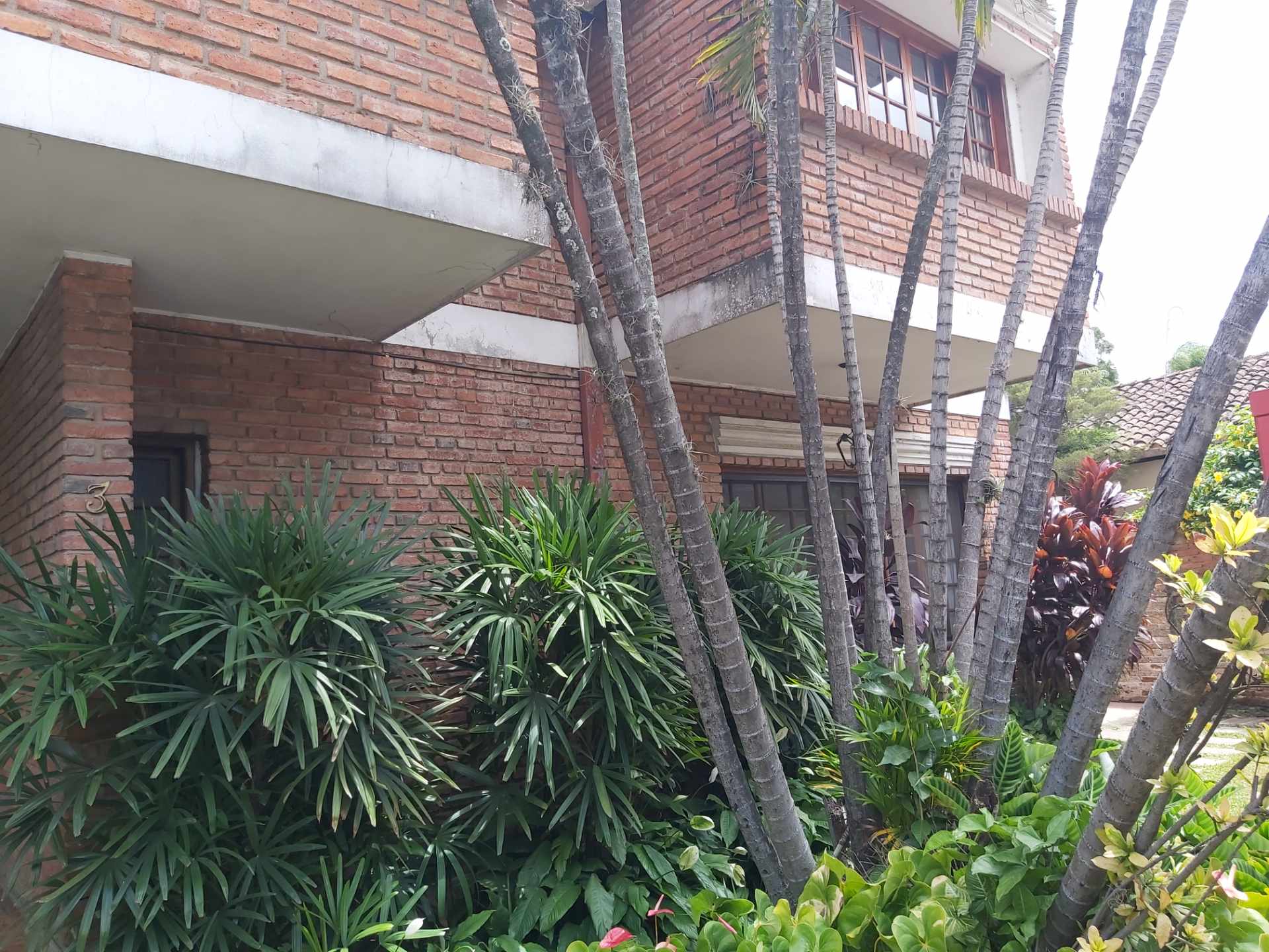 Casa en Venta PLAZA BLACUTT CALLE  (H DE SALAZAR) DIEGO DE MENDOZA  Foto 3