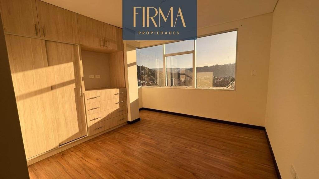 Departamento en Calacoto en La Paz 2 dormitorios 3 baños 1 parqueos Foto 6