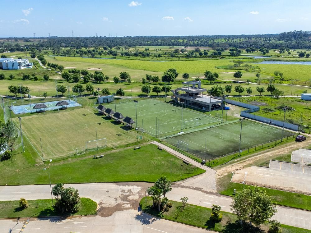 Terreno en Urubó en Santa Cruz de la Sierra    Foto 5