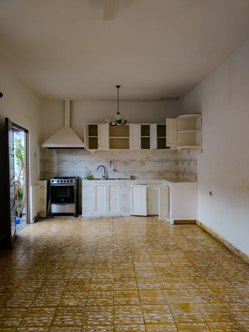Casa en Centro en Santa Cruz de la Sierra 5 dormitorios 2 baños  Foto 5