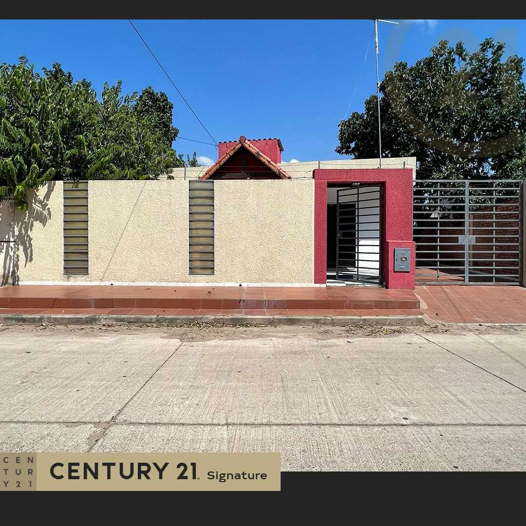 Casa en VentaCASA EN VENTA CALLE DELMIRA CUELLAR ESQUINA MOTACU-WARNES Foto 13