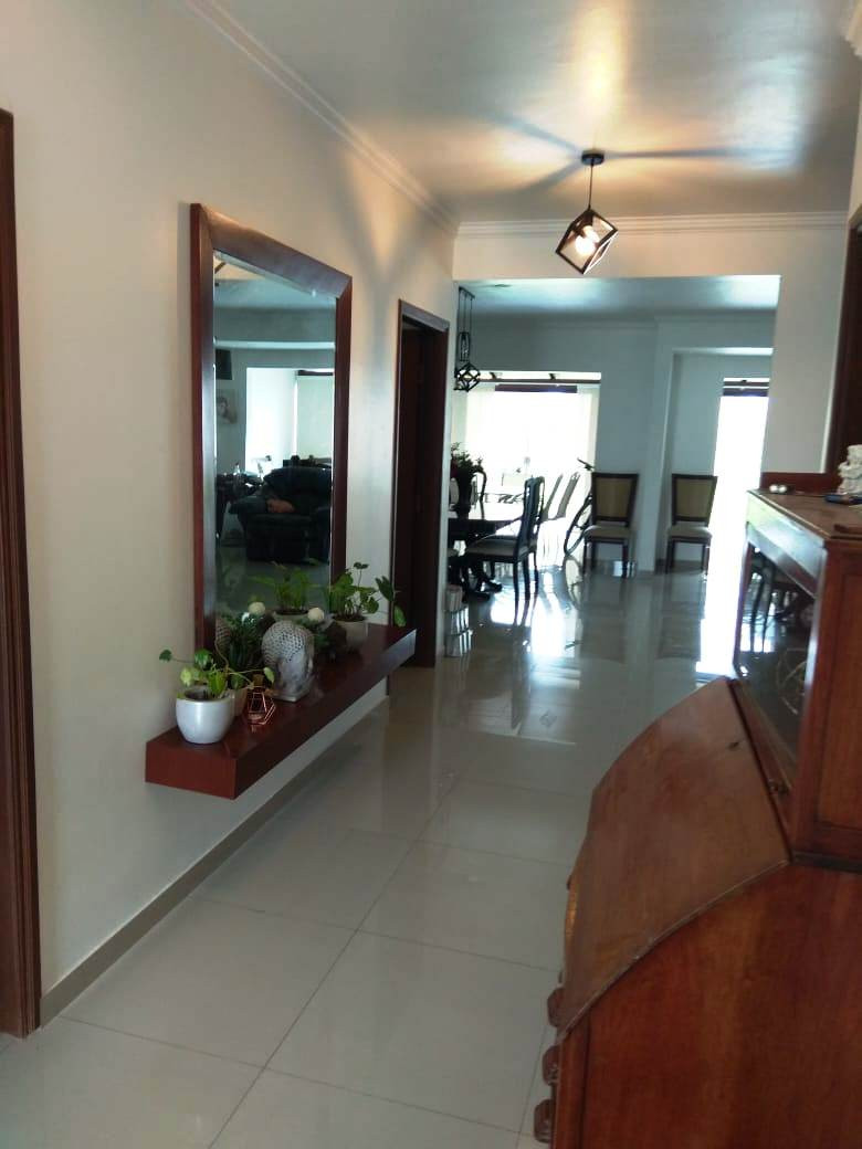 En Alquiler a $us 1,500 Foto 31