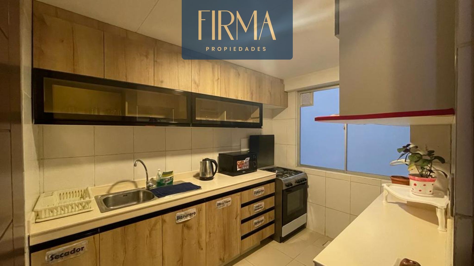 Departamento en AlquilerDEPARTAMENTO EN ALQUILER EN CALACOTO AMOBLADO Y EQUIPADO 2 dormitorios 2 baños  Foto 3