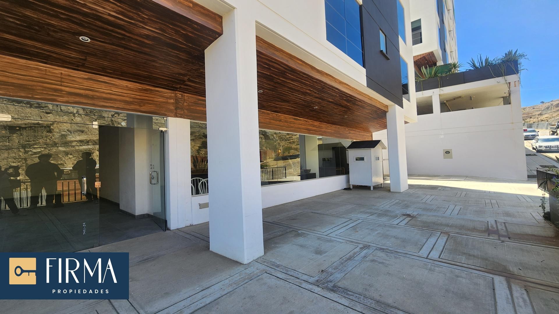 Local comercial en VentaLOCAL COMERCIAL EN VENTA A ESTRENAR, ACHUMANI  2 baños  Foto 5