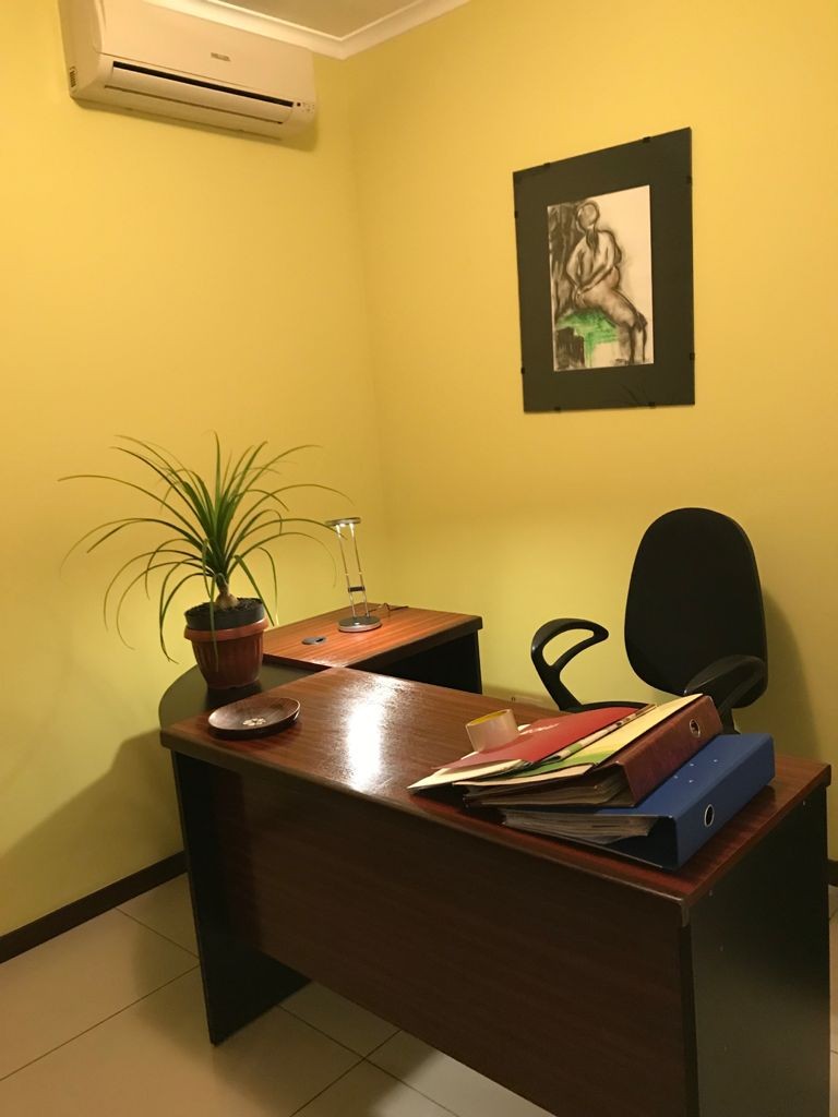 En Alquiler a $us 2,500 Foto 25