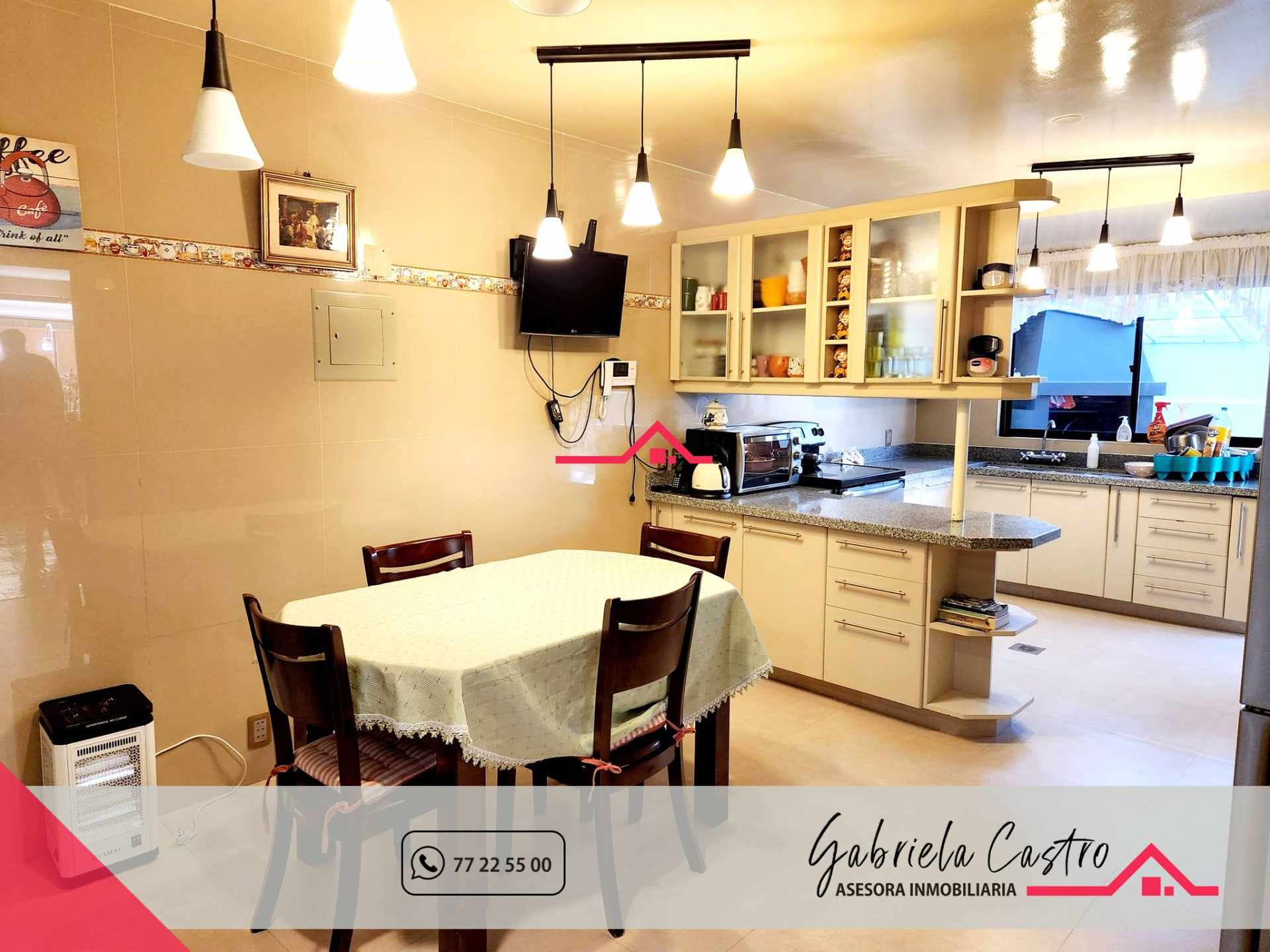 Casa en Achumani en La Paz 4 dormitorios 5 baños 3 parqueos Foto 6