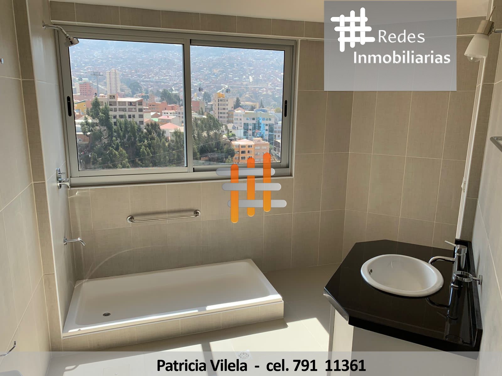 Departamento en San Jorge en La Paz 3 dormitorios 4 baños 1 parqueos Foto 9