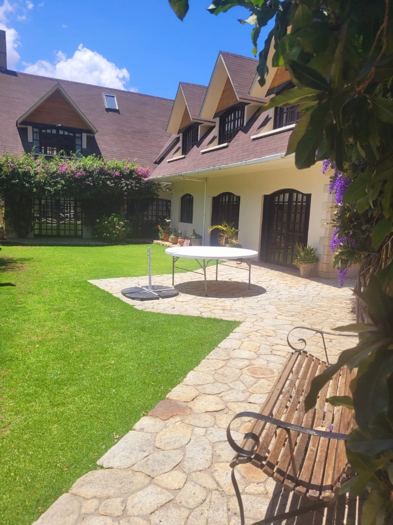 Casa en VentaARANJUEZ 4 dormitorios 4 baños 3 parqueos Foto 4