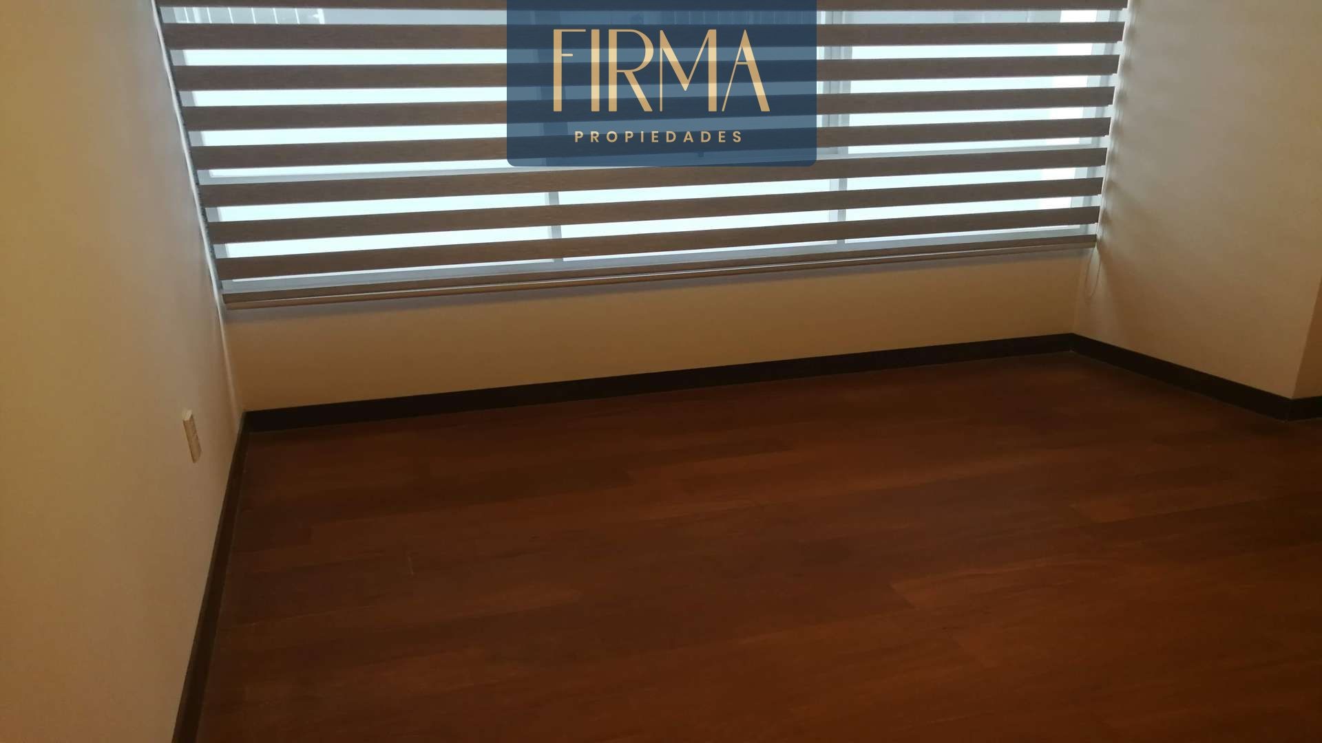 Departamento en AnticréticoTOMA EN ANTICRETICO ESTE DEPARTAMENTO DE UN DORMITORIO EN CALACOTO- REGISTRABLE Foto 8