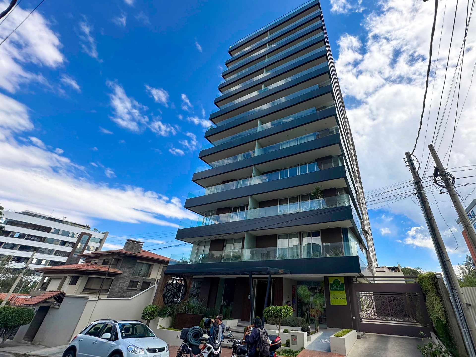 Departamento Edif. Jardines de Aranjuez, A. Quijarro (A 1 Cuadra del parque Fidel Anze). Foto 2