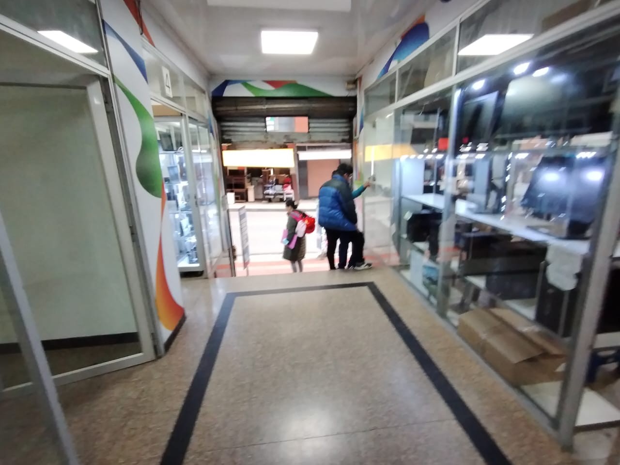 Local comercial en VentaAvenida Calatayud esquina Angelica Azcui zona 