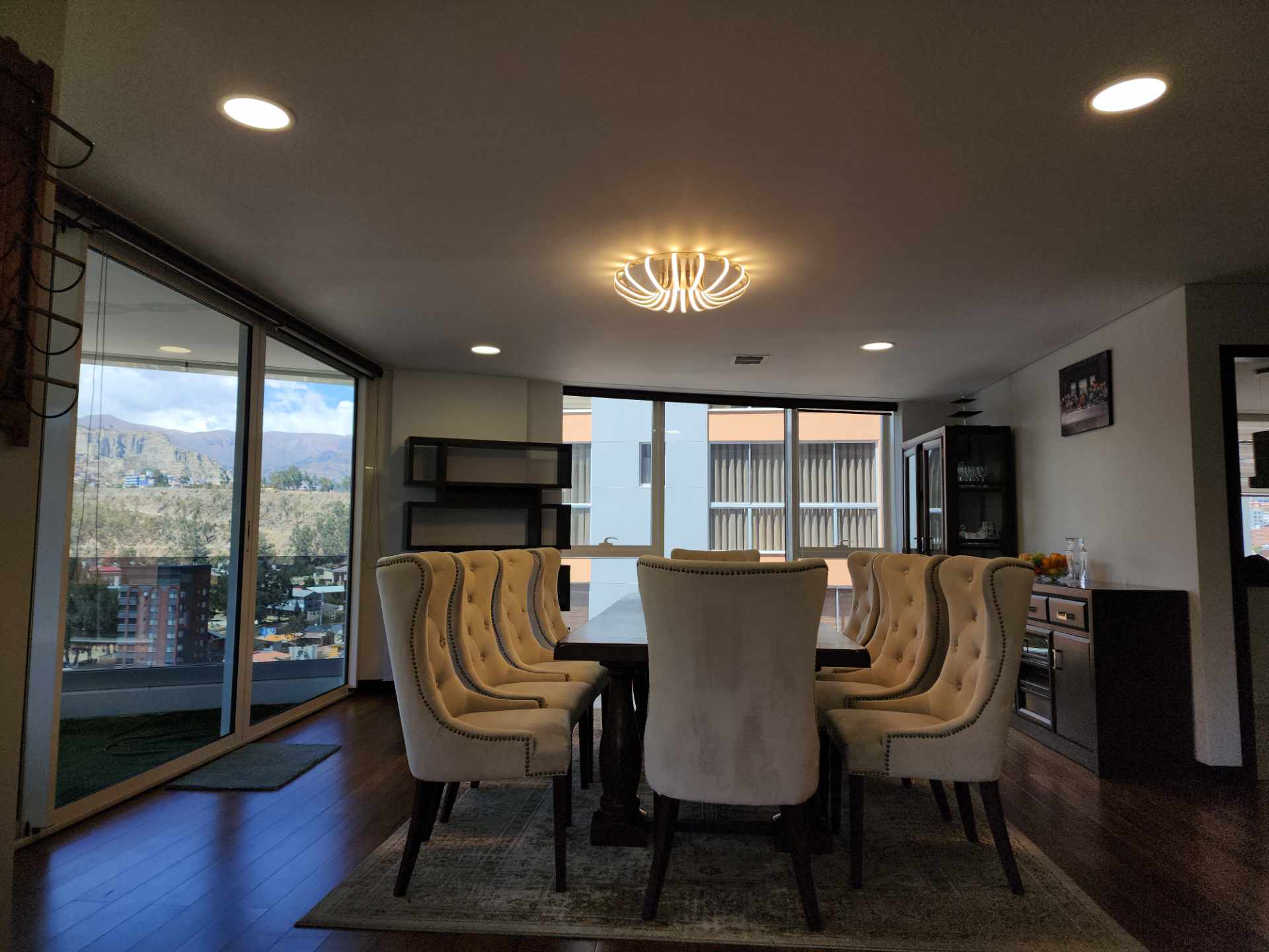 Departamento en Calacoto en La Paz 3 dormitorios 5 baños 1 parqueos Foto 28