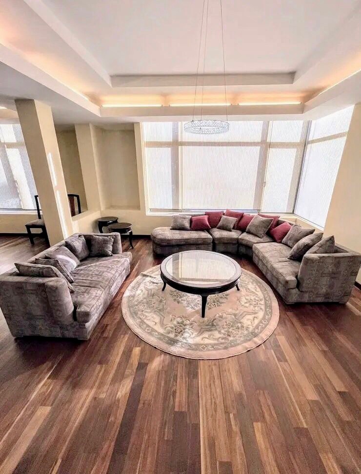 En Alquiler a Bs 8,500 Foto 1