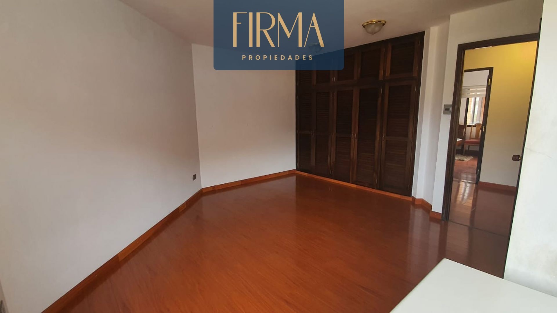 En Venta a $us 155,000 Foto 3