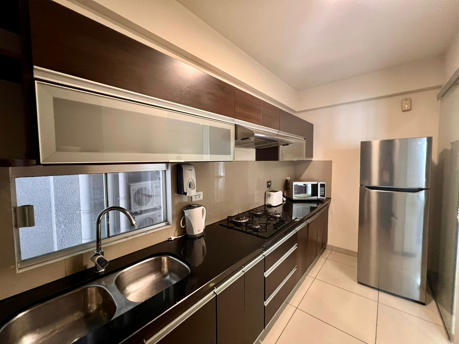 Departamento en AlquilerAv. Busch y 3er Anillo Interno Foto 3