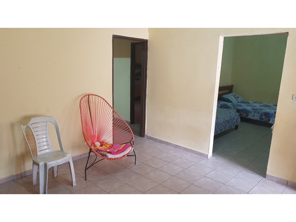 Casa en VentaCasa en anticrético en Zona Norte 3 dormitorios 1 baños 1 parqueos Foto 9