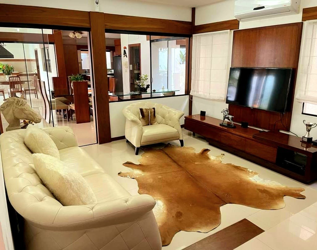 Casa en AlquilerAv  pirai 4to anillo 
Bellísima CASA AMOBLADA  de 4 DORMITORIOS  4 dormitorios 6 baños 2 parqueos Foto 5