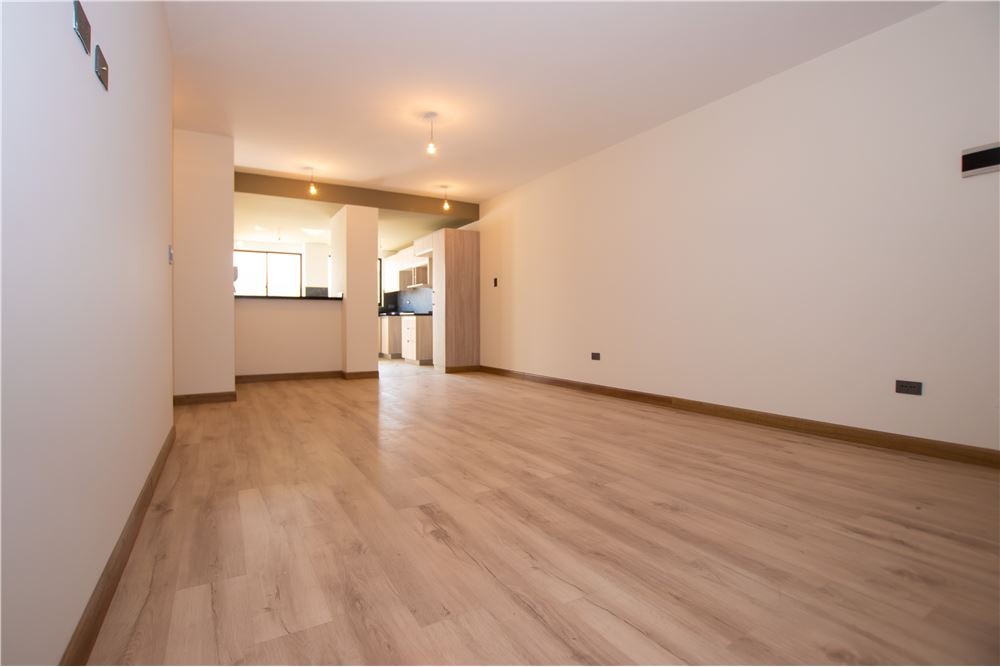 Departamento en Tiquipaya en Cochabamba 3 dormitorios 3 baños  Foto 10