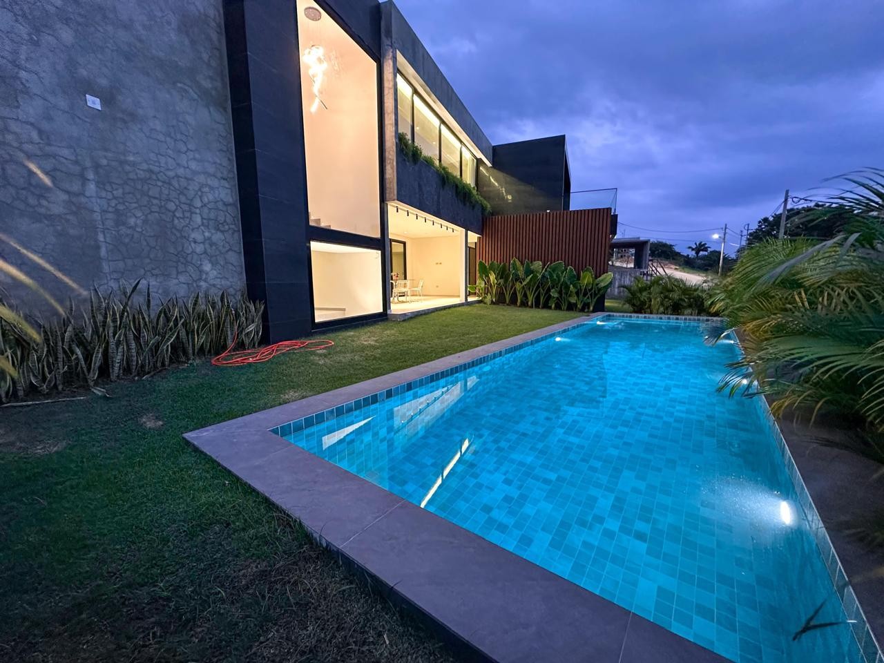 Casa en VentaColinas del Urubó Las Palmeras - Hermosa Casa en Venta Foto 1