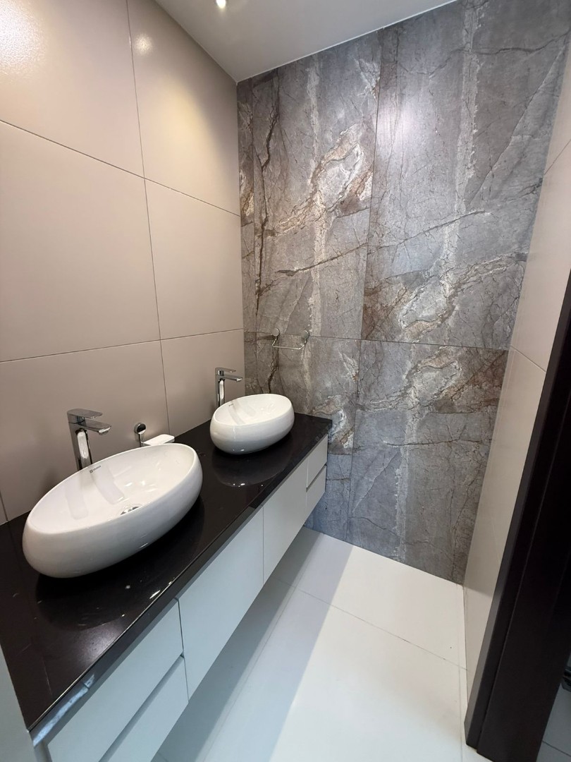 En Venta a $us 285,000 Foto 2