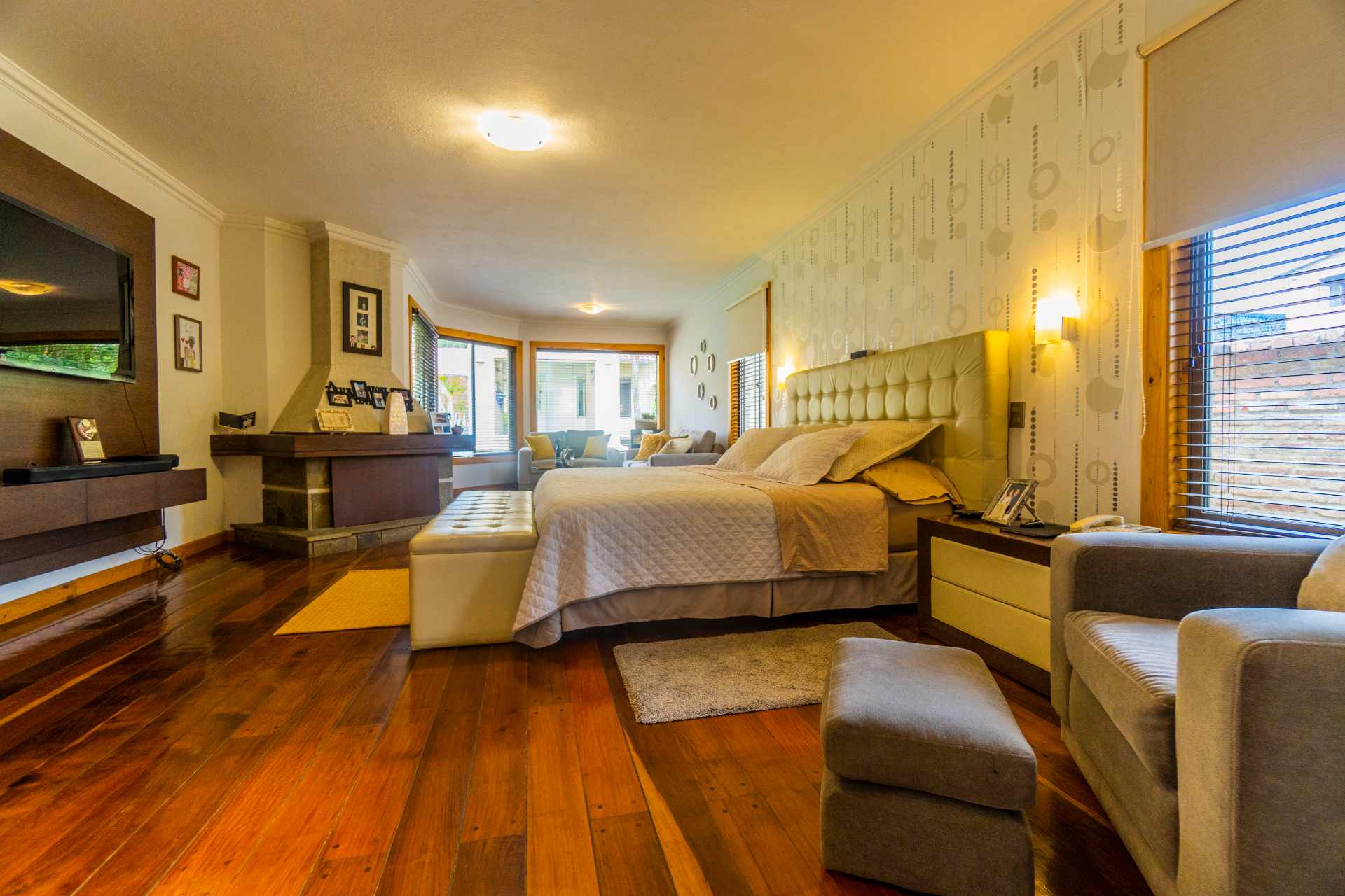 Casa en VentaFABULOSA PROPIEDAD E VENTA ZOBRE CALLE CARACOL ZONA TROJES Foto 12