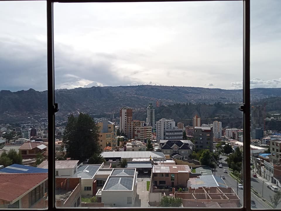 Departamento en Cota Cota en La Paz 3 dormitorios 4 baños 1 parqueos Foto 10