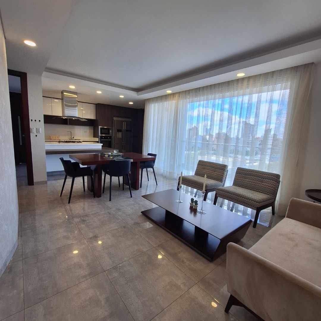 Departamento en AlquilerEn Equipetrol Departamento  Amoblado 2 dormitorios  en suite Foto 8