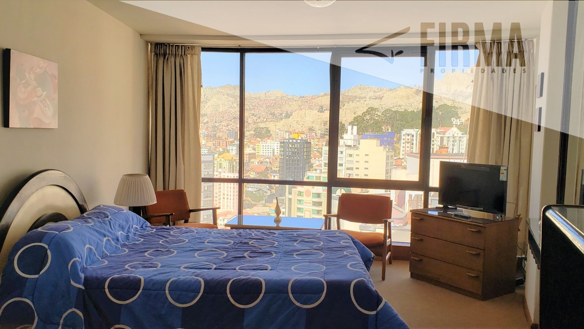 Departamento en San Jorge en La Paz 2 dormitorios 2 baños  Foto 5