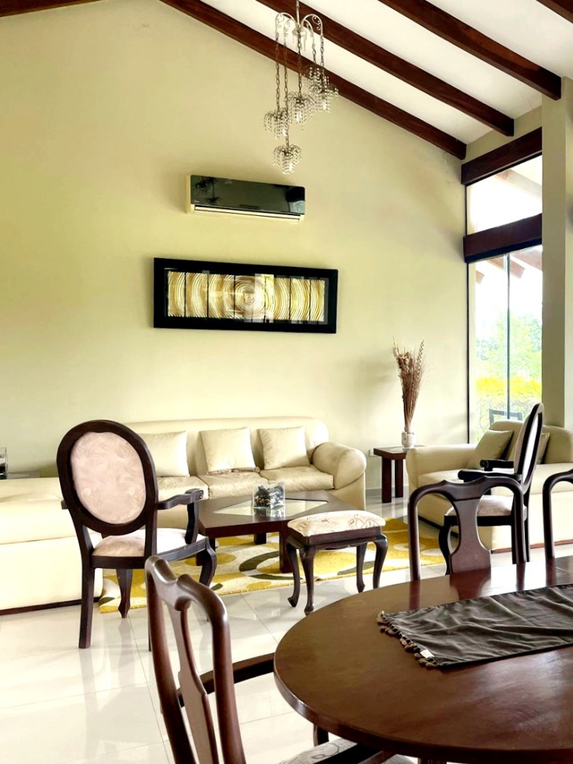 Casa en VentaZona Norte
Condominio Polo Country 5 dormitorios 6 baños 4 parqueos Foto 5