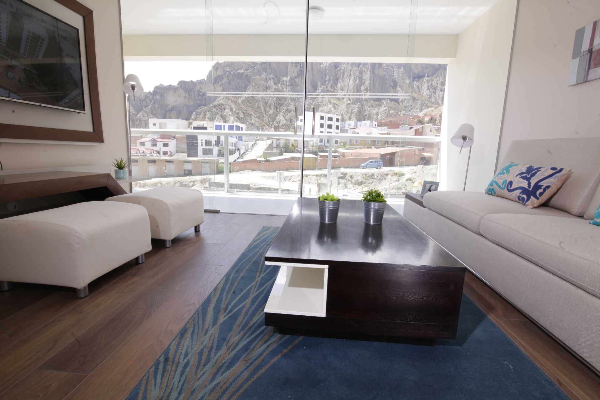 Departamento ECO SPA - Irpavi II - Avenida Aruntaya  Foto 3