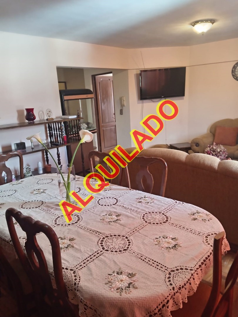 Departamento en AlquilerAv. Chapare y Perú Foto 6