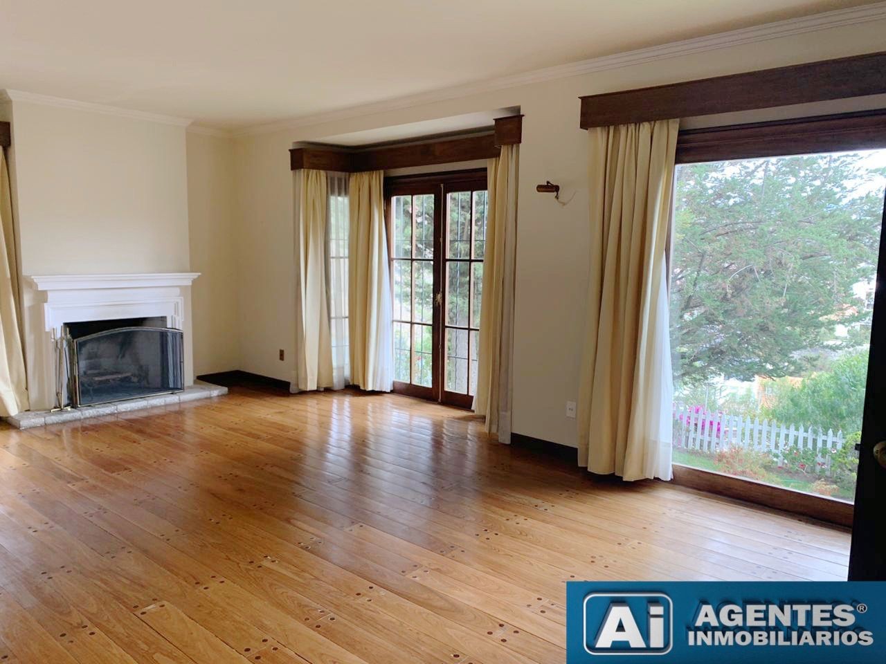 Casa en AlquilerLA FLORIDA HERMOSA RESIDENCIA EN ALQUILER 4 dormitorios 4 baños 4 parqueos Foto 22