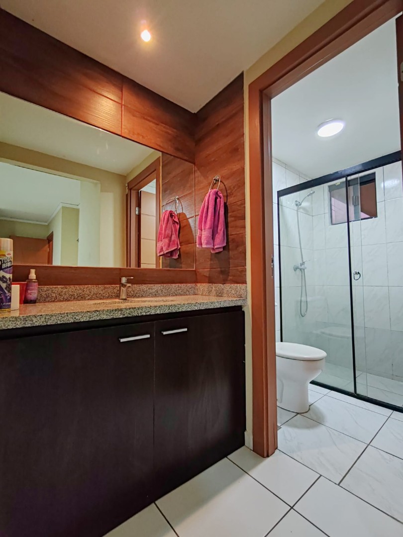 Casa en AlquilerZona Norte
Condominio La Fontana de la Riviera  3 dormitorios 2 baños 2 parqueos Foto 17