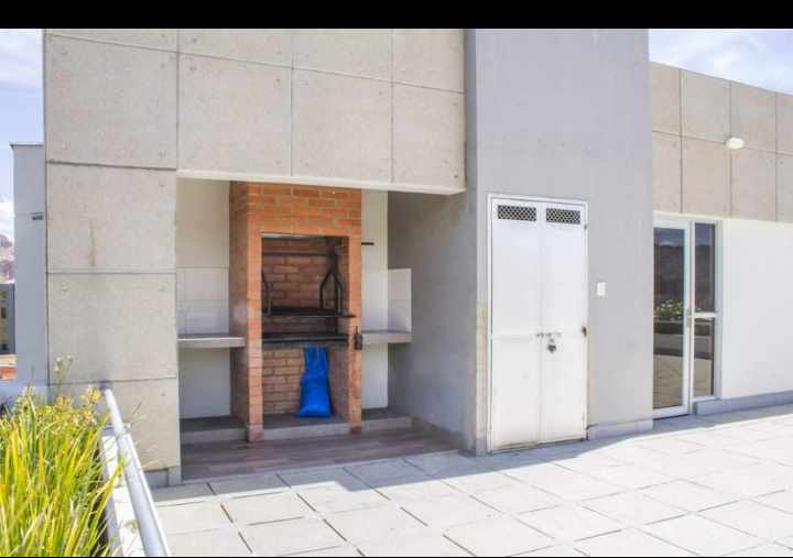 Departamento Achumani a 5 minutos de la calle 29 Foto 7