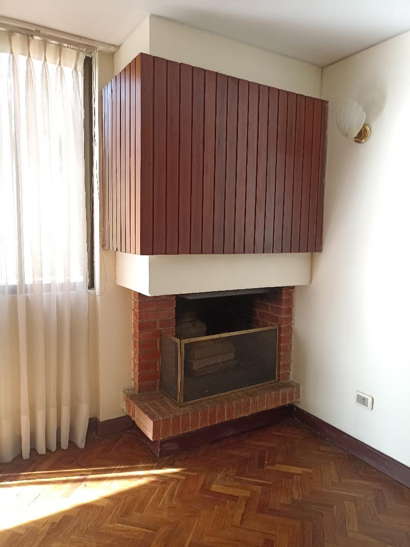 Departamento en Calacoto en La Paz 3 dormitorios 2 baños 1 parqueos Foto 15