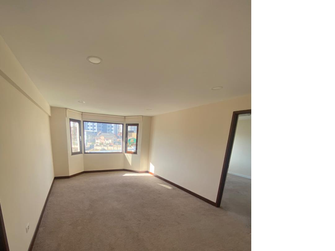 Casa en VentaCalle 15 de Calacoto y Costanera 4 dormitorios 4 baños 2 parqueos Foto 5