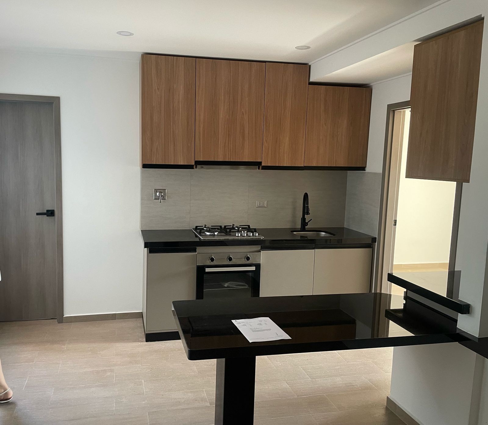 Departamento en Entre 3er y 4to anillo Norte en Santa Cruz de la Sierra 1 dormitorios 1 baños  Foto 1