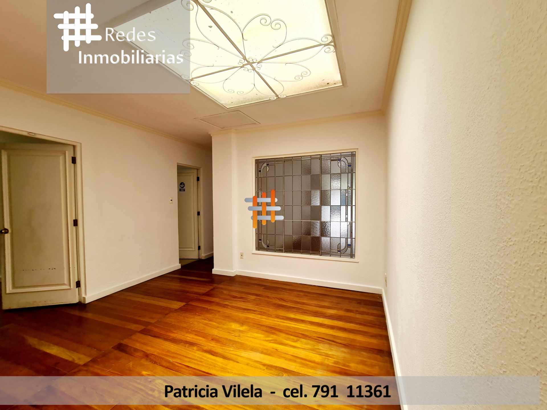 Oficina en AlquilerALQUILER CASA EN PLENO CENTRO DE CALACOTO APTA A OFICINAS  4 dormitorios 5 baños 4 parqueos Foto 13