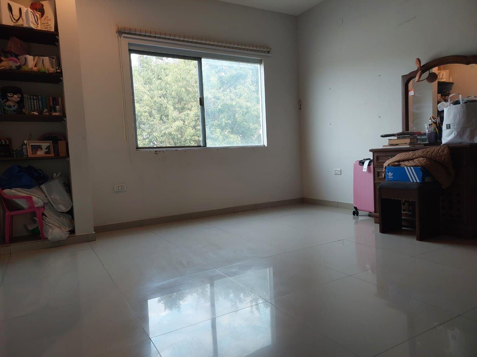 Casa en VentaCond Versalles I Ingreso a Mainter 4 dormitorios 4 baños 3 parqueos Foto 13