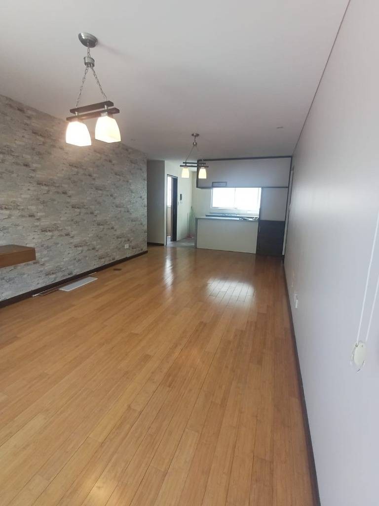 En Alquiler a Bs 4,700 Foto 1