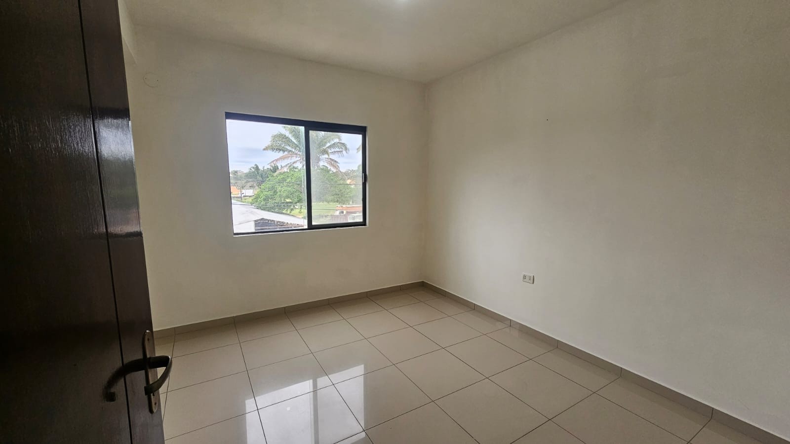 Casa en AlquilerVilla Bonita, Urubo (a 200m de la gasolinera Urubo) Foto 7