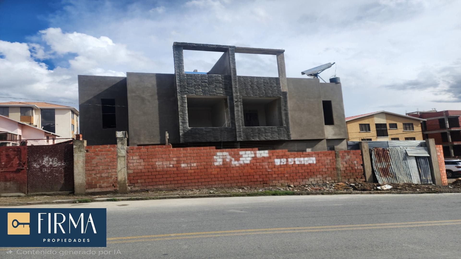 Casa CASA EN PREVENTA DE LUJO EN ESQUINA, ALTO IRPAVI SECTOR PEÑA AZUL Foto 5