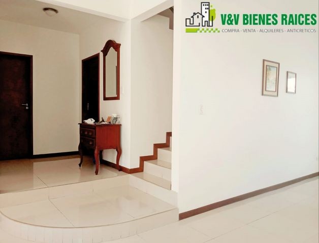 Casa en VentaCONDOMINIO JARDU¡INES DOS 3 dormitorios 5 baños 2 parqueos Foto 11