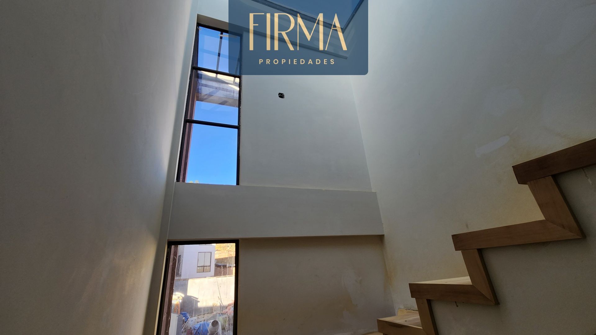 Casa en Achumani en La Paz 4 dormitorios 5 baños 2 parqueos Foto 16